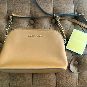 Michael Kors Crossbody Bag